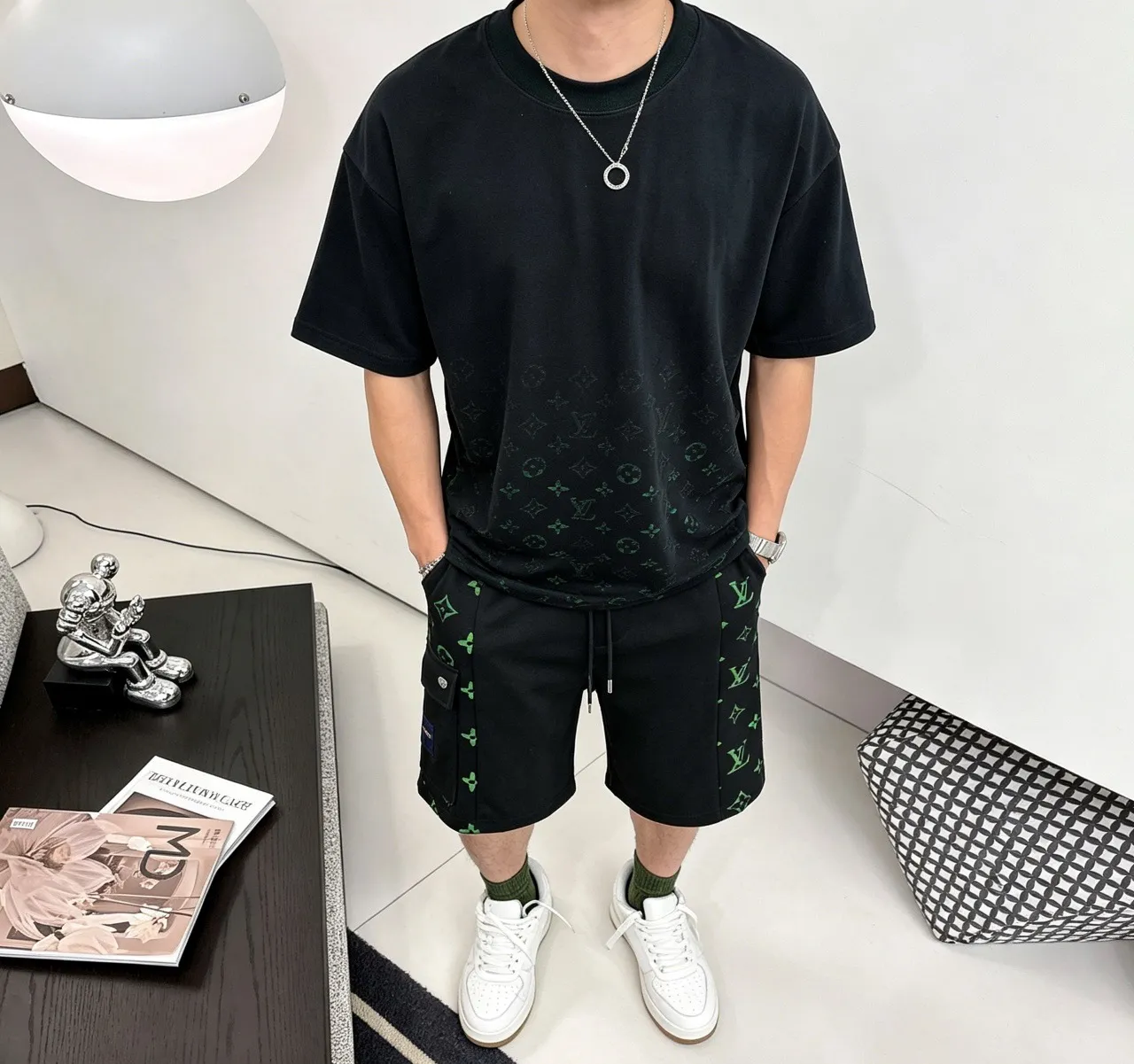 Louis Vuitton/Louis Vuitton presbyopia burnt flower overalls shorts